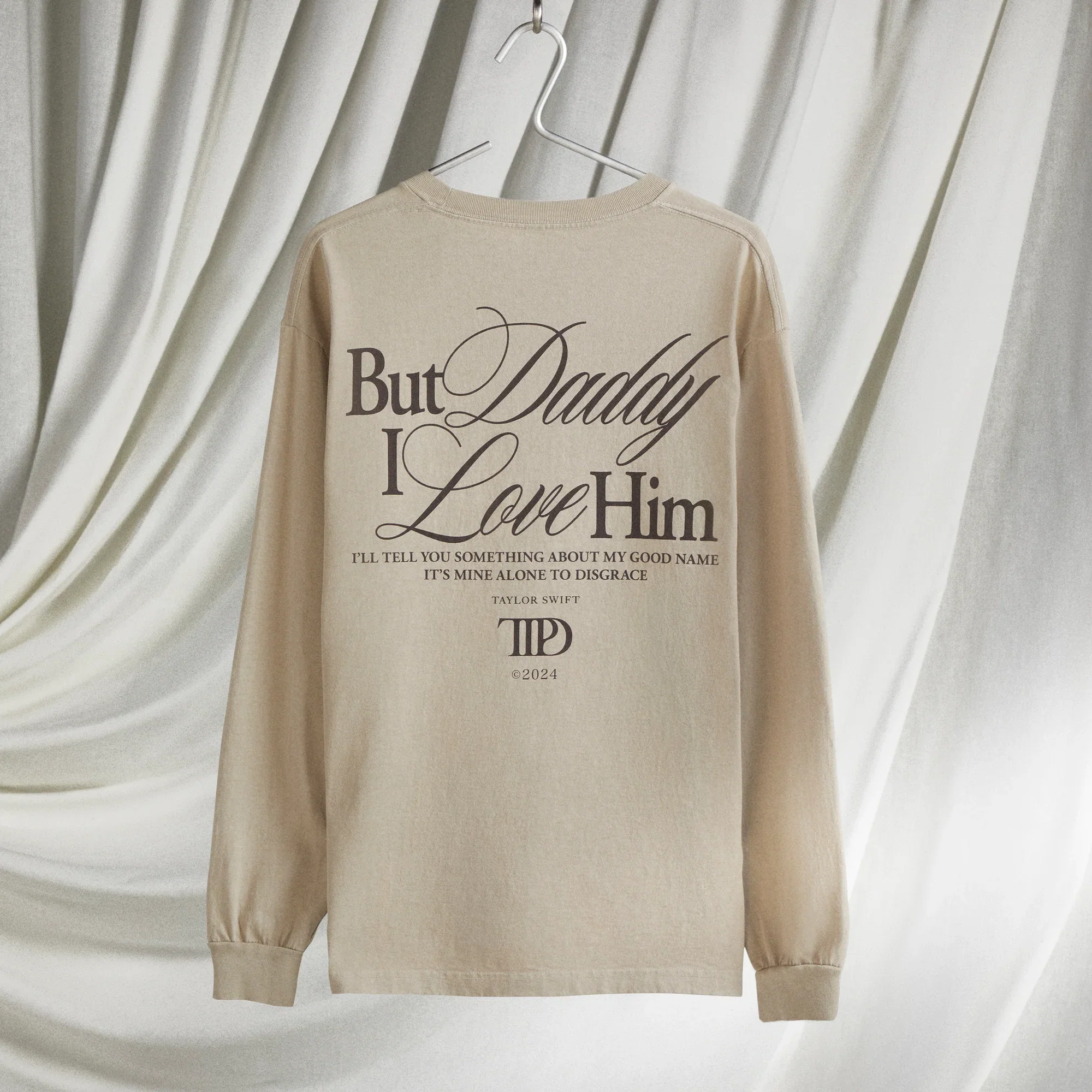But Daddy I Love Him Long Sleeve T-Shirt - Image 3